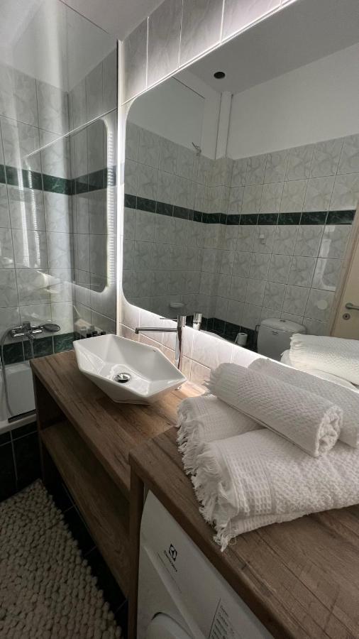 Knd Living Concept - * Heraklion (Crete)